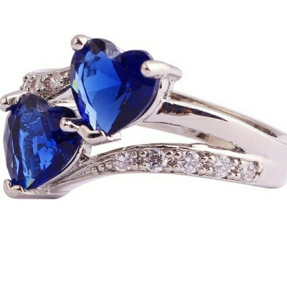 Midnight blue sterling silver heart ring. - Picture 2 of 4